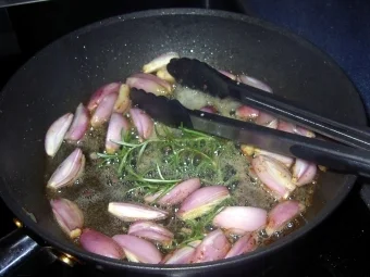 Rezept: Geflügelleber in Rotweinsauce Bild Nr. 4 Geflügelleber in Rotweinsauce - Rezept - Bild Nr. 4