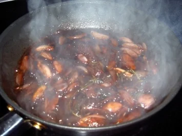 Rezept: Geflügelleber in Rotweinsauce Bild Nr. 6 Geflügelleber in Rotweinsauce - Rezept - Bild Nr. 6