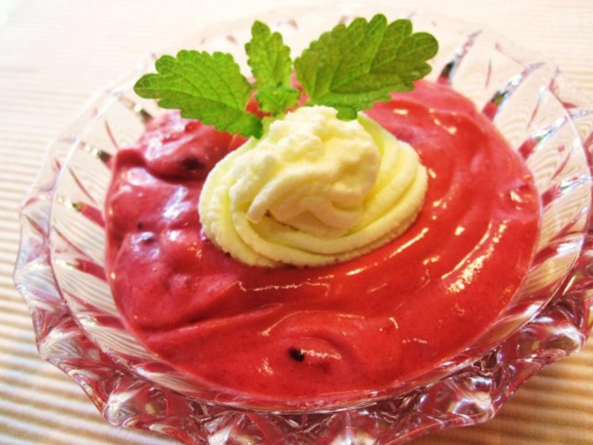 Wildbeeren-Creme ... - Rezept - Bild Nr. 3