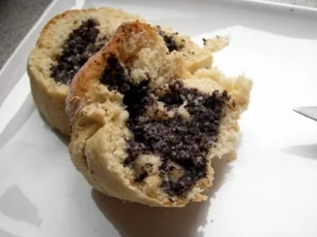 Kuchen: Mohn-Nuss-Apfel-Kranz - Rezept