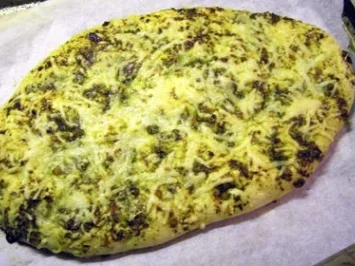 Bärlauchpesto-Pizza-Brot - Rezept