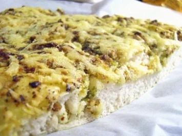 Bärlauchpesto-Pizza-Brot - Rezept