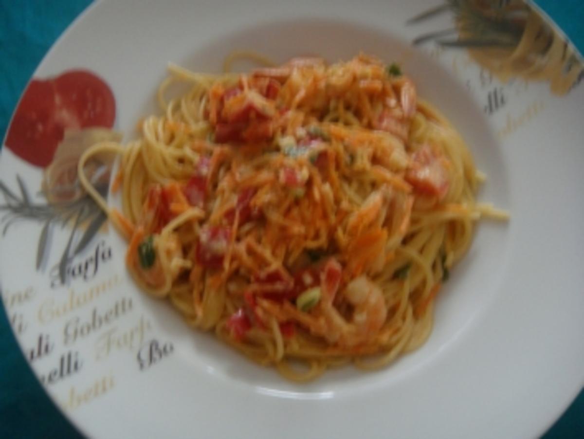 Fischgerichte: Riesengarnelen in Sahnesoße mit Spaghetti - Rezept