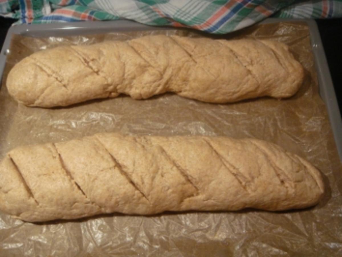 Brot: Stangenweißbrot aus vollem Korn - Rezept