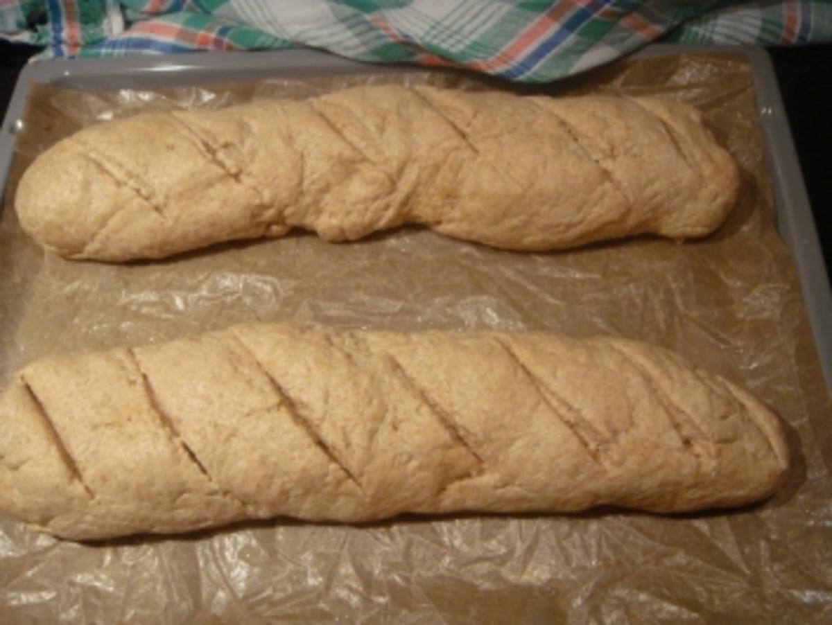 Brot: Stangenweißbrot aus vollem Korn - Rezept - kochbar.de