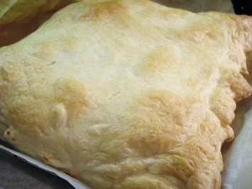 Rezept: Käse-Blätterteig-Schnitten Käse-Blätterteig-Schnitten - Rezept