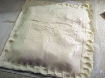 Rezept: Käse-Blätterteig-Schnitten Käse-Blätterteig-Schnitten - Rezept