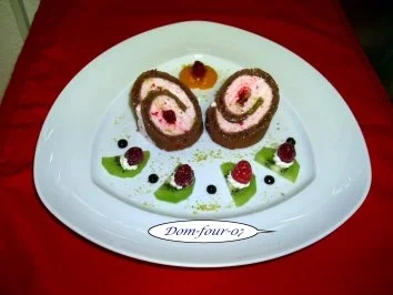 Rezept: Himbeersahne in Schokoladenroulade Himbeersahne in Schokoladenroulade - Rezept