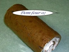 Rezept: Himbeersahne in Schokoladenroulade Bild Nr. 6 Himbeersahne in Schokoladenroulade - Rezept - Bild Nr. 6