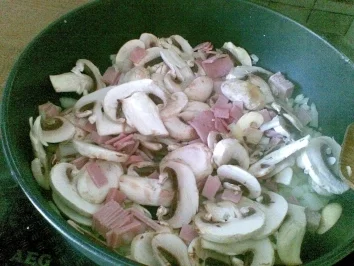 Rezept: Tortellinisalat Bild Nr. 3 Tortellinisalat - Rezept - Bild Nr. 3