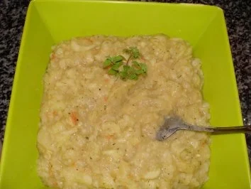 Rezept: Salat : -Warmer Kartoffel-Gurkensalat- Bild Nr. 2 Salat : -Warmer Kartoffel-Gurkensalat- - Rezept - Bild Nr. 2