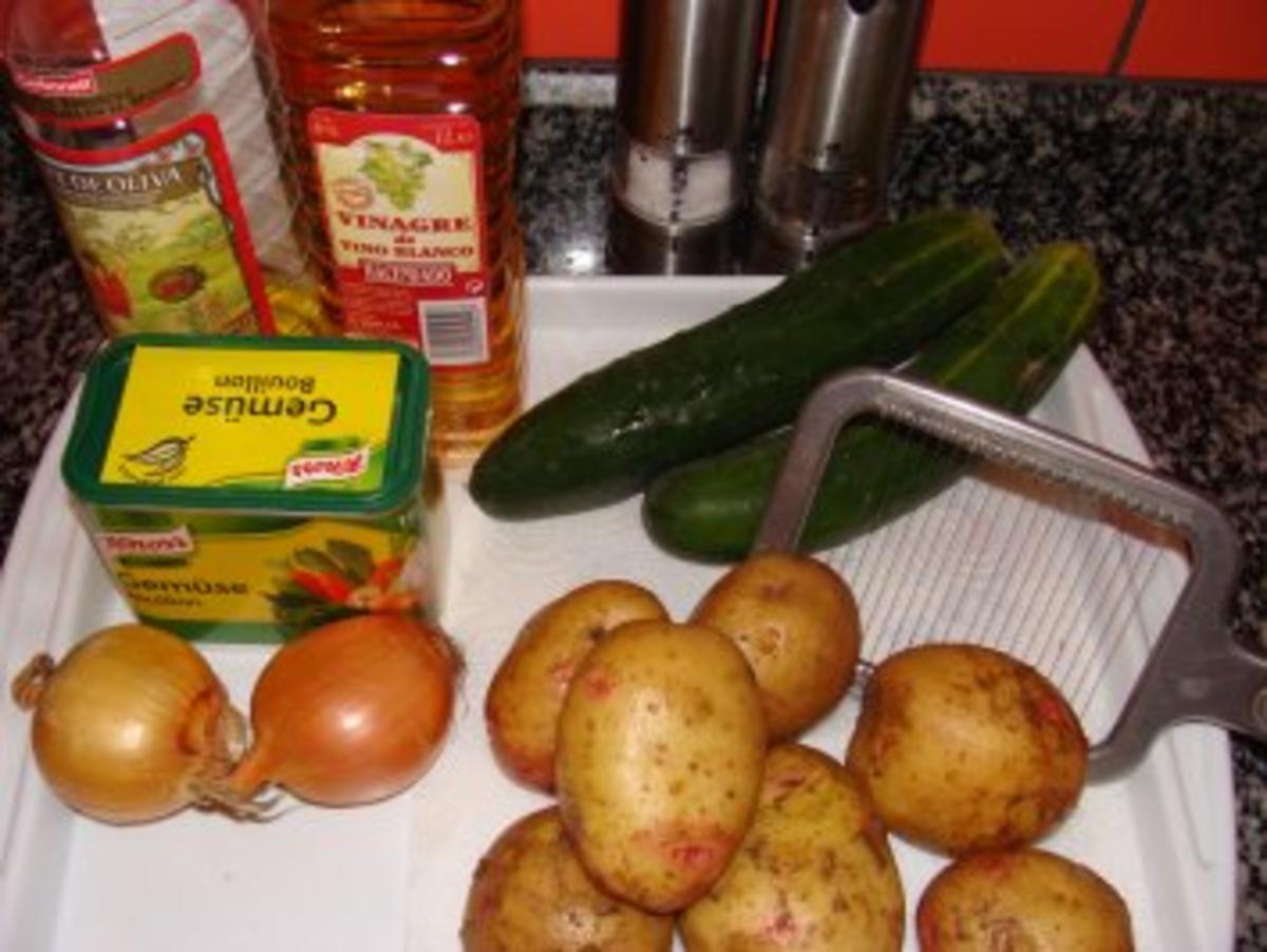Salat : -Warmer Kartoffel-Gurkensalat- - Rezept - Bild Nr. 3