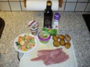 Putenstreifen mit Dillsoße, Kräuterkartoffeln und Gemüse - Rezept