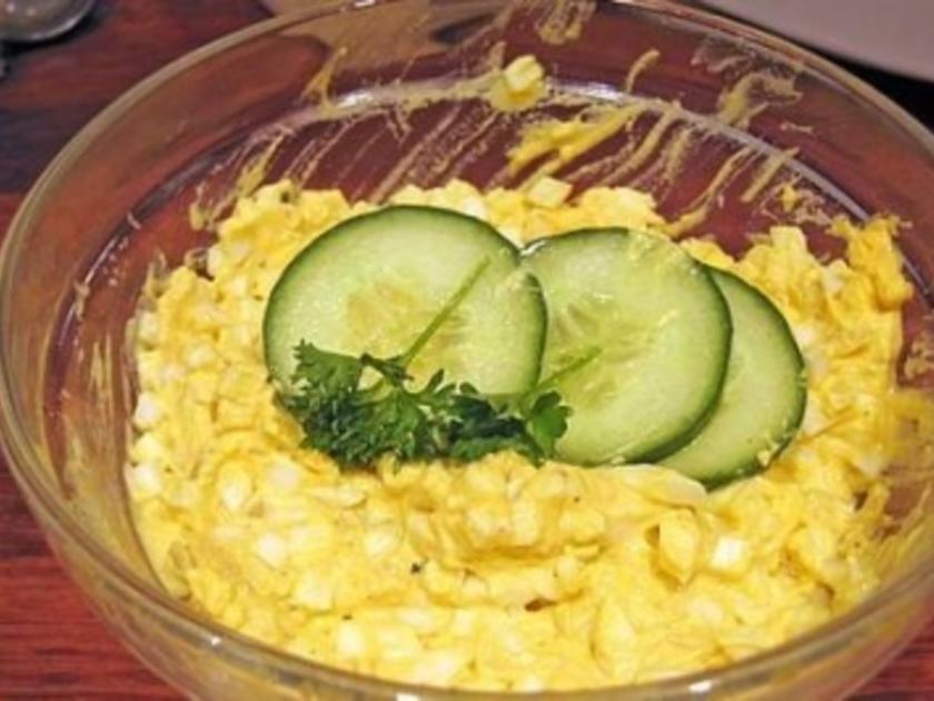 Eiersalat mit Eier und Mayonnaise - Rezept mit Bild - kochbar.de