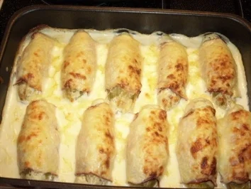 Rezept: Chicoree mit Käsehaube Chicoree mit Käsehaube - Rezept