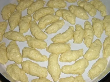 Rezept: Bier - Kokos Kipferl Bier - Kokos Kipferl - Rezept