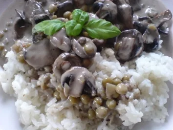 Champignons in Gorgonzola-Sahne - Rezept