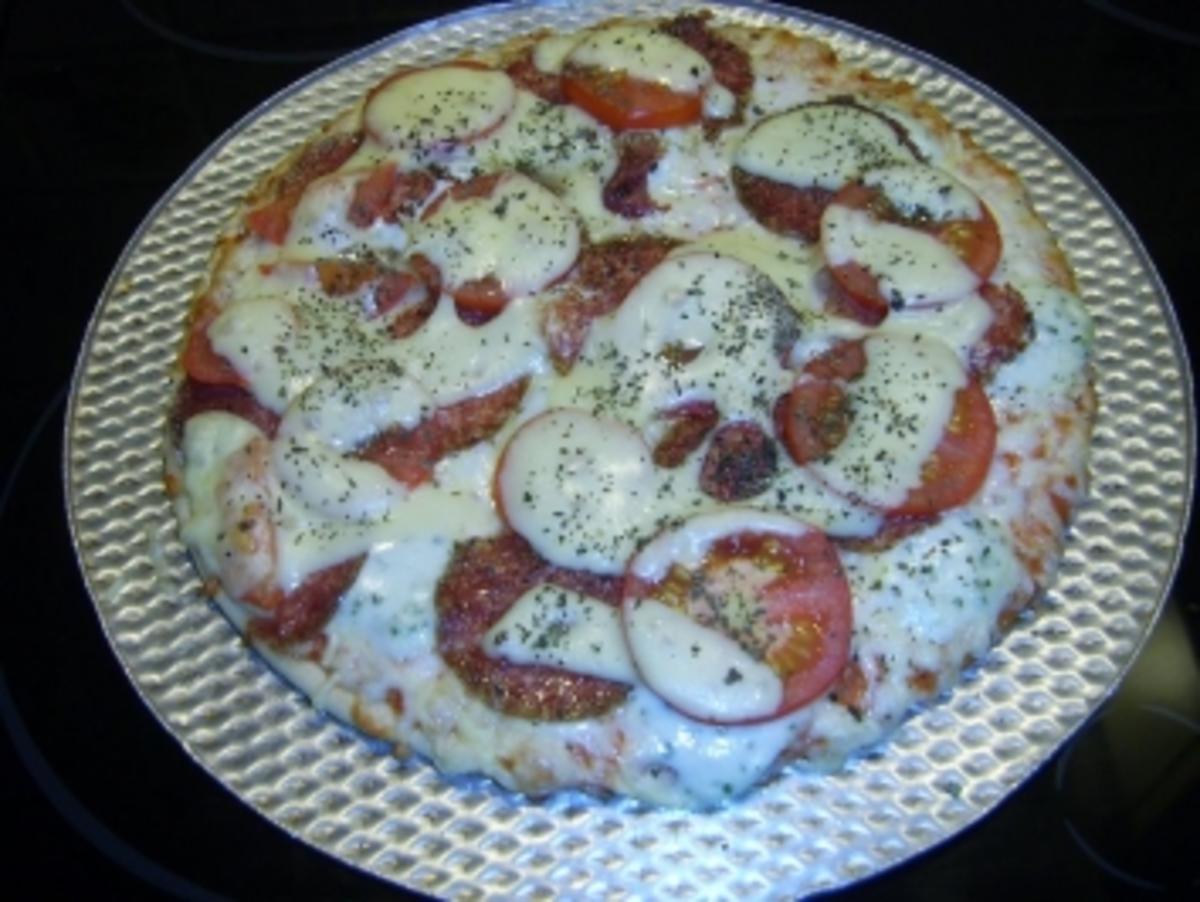 Salami-Pizza - Rezept
