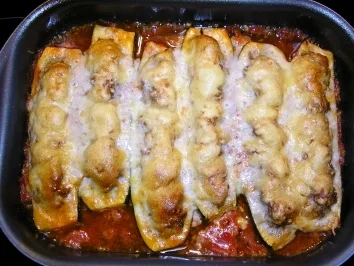 Rezept: Gefüllte Zucchini Gefüllte Zucchini - Rezept