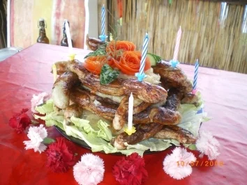 Rezept: Geburtstagsbratwursttorte Geburtstagsbratwursttorte - Rezept