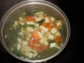 Fond für alle mediterane Saucen - Rezept