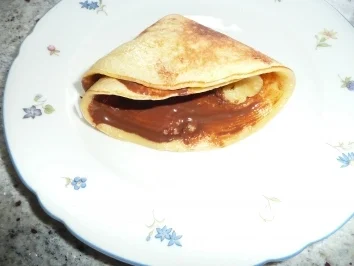 Minipfannkuchen mit Schokofüllung - Rezept