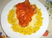 Kartoffelstampf mit Gulasch aus Soya und Mais- fuer Veganer und Vegetarier - Rezept