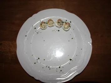 amüsierte Schollenröllchen trifft grünen Spargel an Gorgonzola Sauce - Rezept