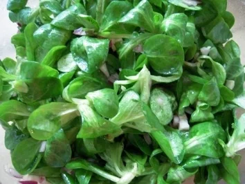 Rezept: Gebratene Putenleber mit Feldsalat und Bandnudeln Bild Nr. 7 Gebratene Putenleber mit Feldsalat und Bandnudeln - Rezept - Bild Nr. 7