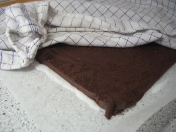 Rezept: Karibische Schoko-Kokos-Rolle Bild Nr. 4 Karibische Schoko-Kokos-Rolle - Rezept - Bild Nr. 4