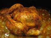 Mediterranes Brathähnchen mit Sauce und selbstgemachten Pommes Frites - Rezept