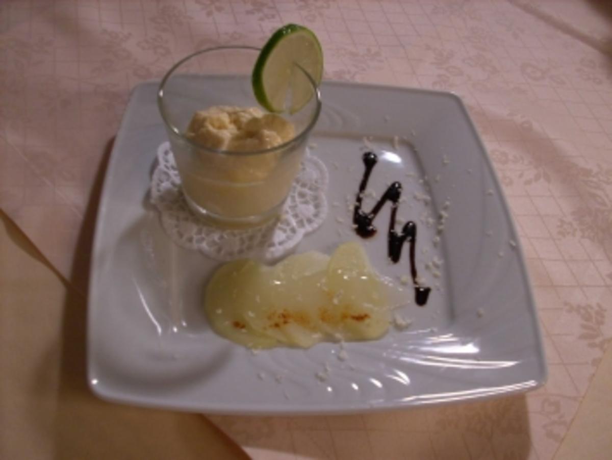 Bilder für Marzipan-Mousse auf Prosecco-Äpfeln - Rezept