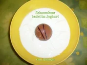 Zwischenmahlzeit: Schaumkuss badet im Joghurt - Rezept