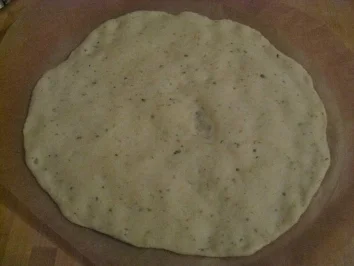 Rezept: Pizza auf MEINE ART 2 Stück / saftig Pizza auf MEINE ART 2 Stück / saftig - Rezept