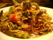 Geflügel: Gebratene Hähnchen Nudeln - Rezept