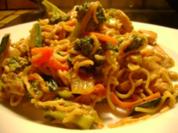 Geflügel: Gebratene Hähnchen Nudeln - Rezept