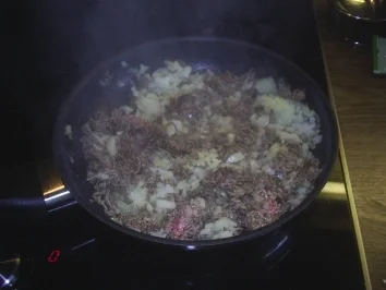 Rezept: Auflauf - Kartoffel-Auflauf "Chili con Carne" Bild Nr. 3 Auflauf - Kartoffel-Auflauf "Chili con Carne" - Rezept - Bild Nr. 3