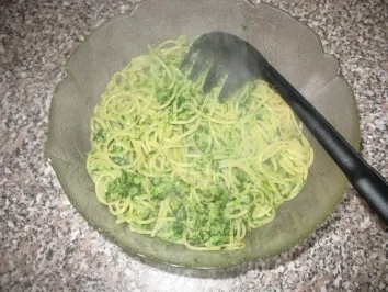 anica´s spinatspaghetti - Rezept - Bild Nr. 2