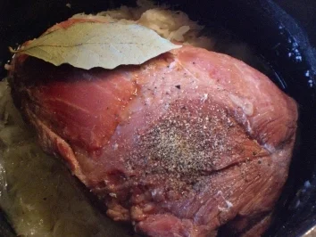 Schäufele mit Kraut - Rezept