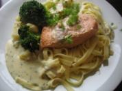 Lachs auf Fenchel -Brokkoligemüse - Rezept