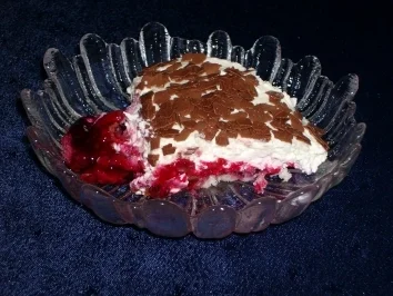 Kirsch-Tiramisu - Rezept