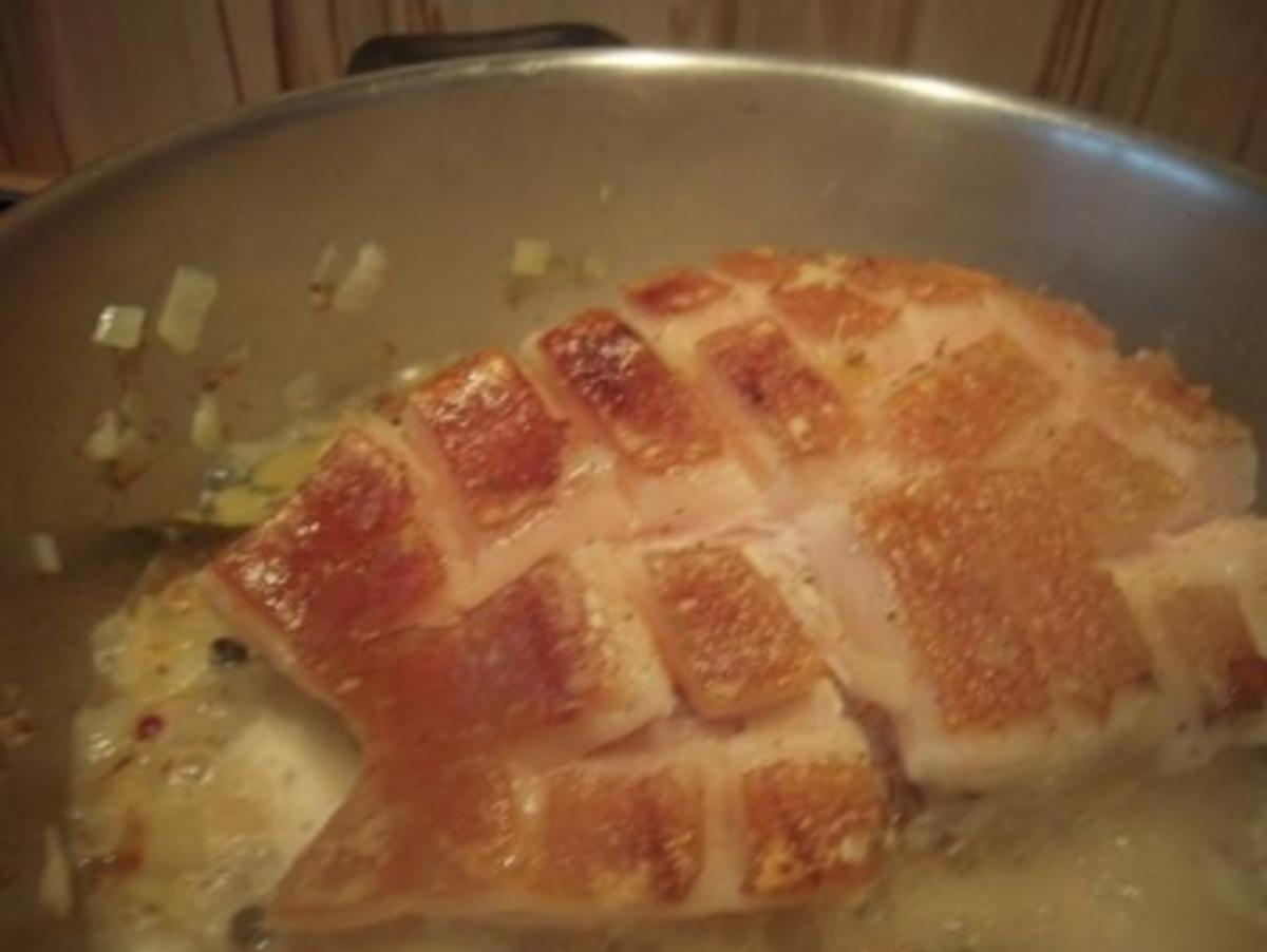 Bilder für Schweineschulterbraten an Kartoffelpüree und Flageolets-Böhnchen - Rezept