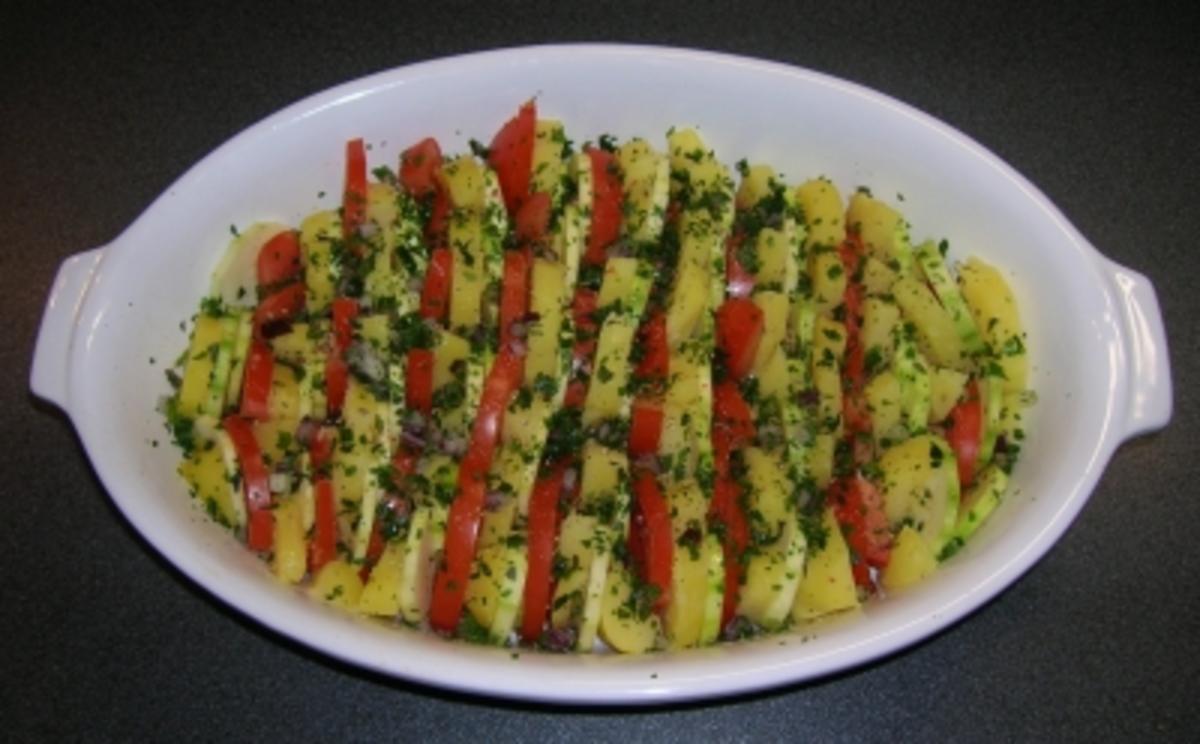 Kartoffel-Zucchini-Gratin mit Tomaten - Rezept - Bild Nr. 2