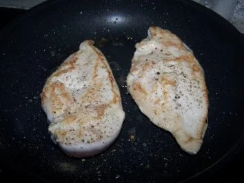 Rezept: Poulardenbrüstchen Bild Nr. 4 Poulardenbrüstchen - Rezept - Bild Nr. 4