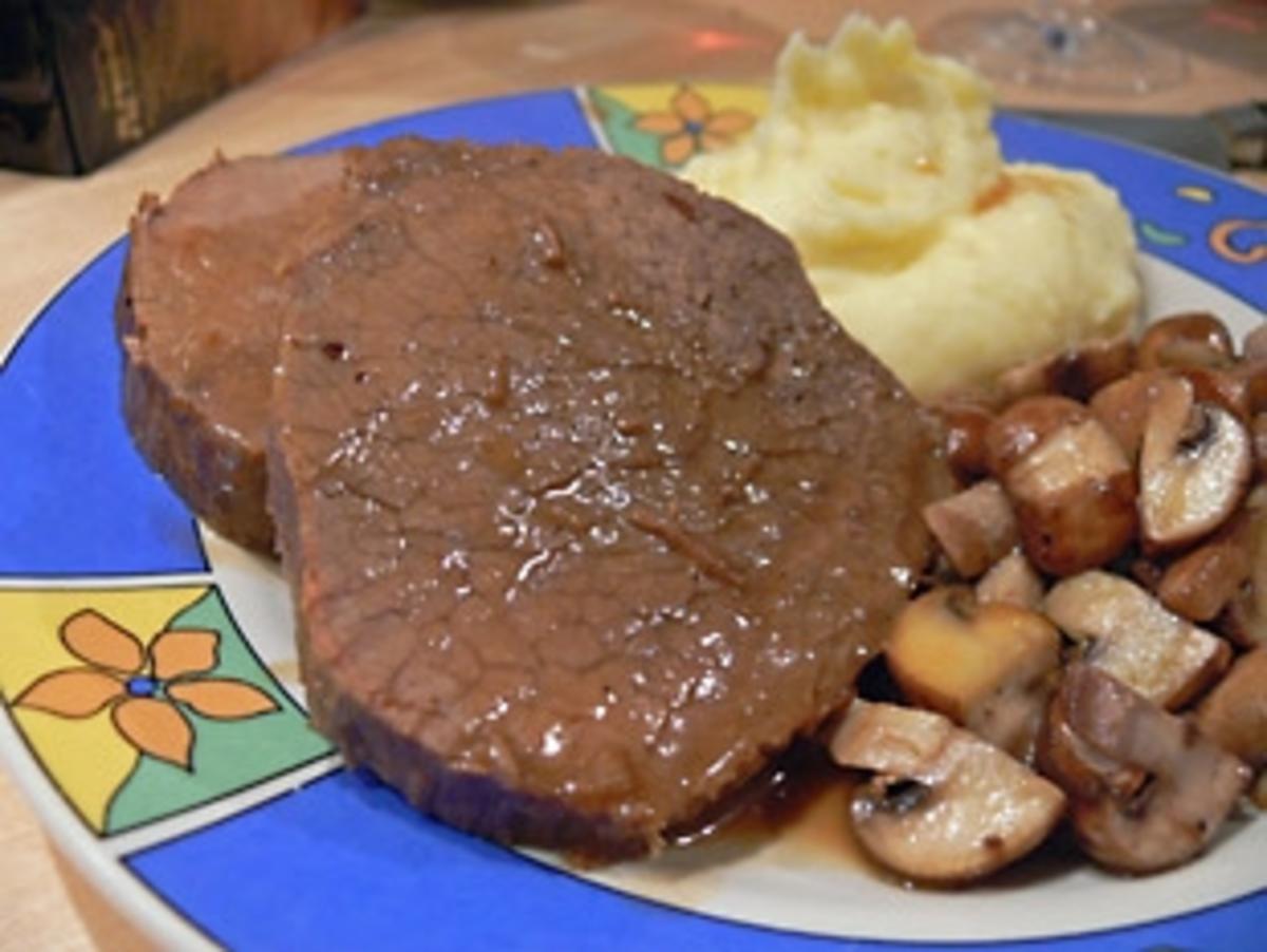 Bilder für Rinderbraten mit Rinderbraten und Zwiebel Rezept