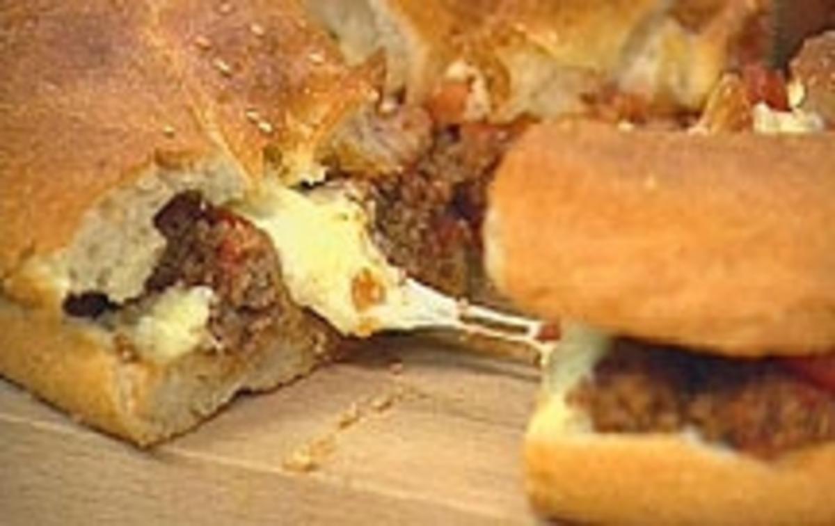 Fladenbrotpizza mit Hackfleisch - Rezept - kochbar.de