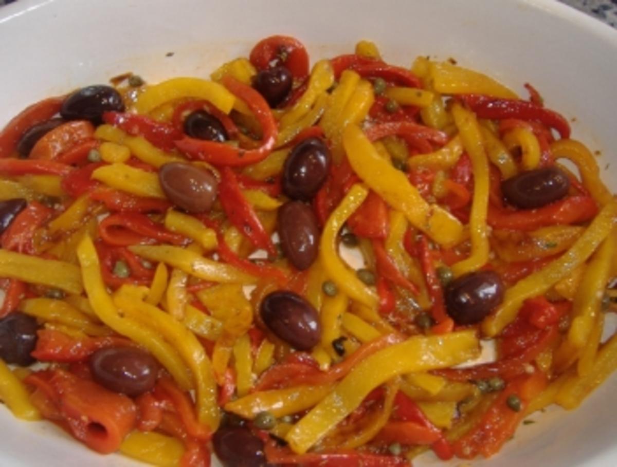 Salat von gerösteten Paprika - Rezept