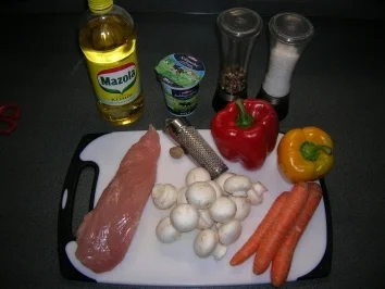 Nudelpfanne mit Putenbrust ,Gemüse und Champions - Rezept - Bild Nr. 2