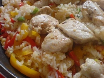 Rezept: Hähnchen-Reis-Pfanne Hähnchen-Reis-Pfanne - Rezept