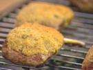 Lammkarrees mit Wacholder-Pfefferkruste - Rezept